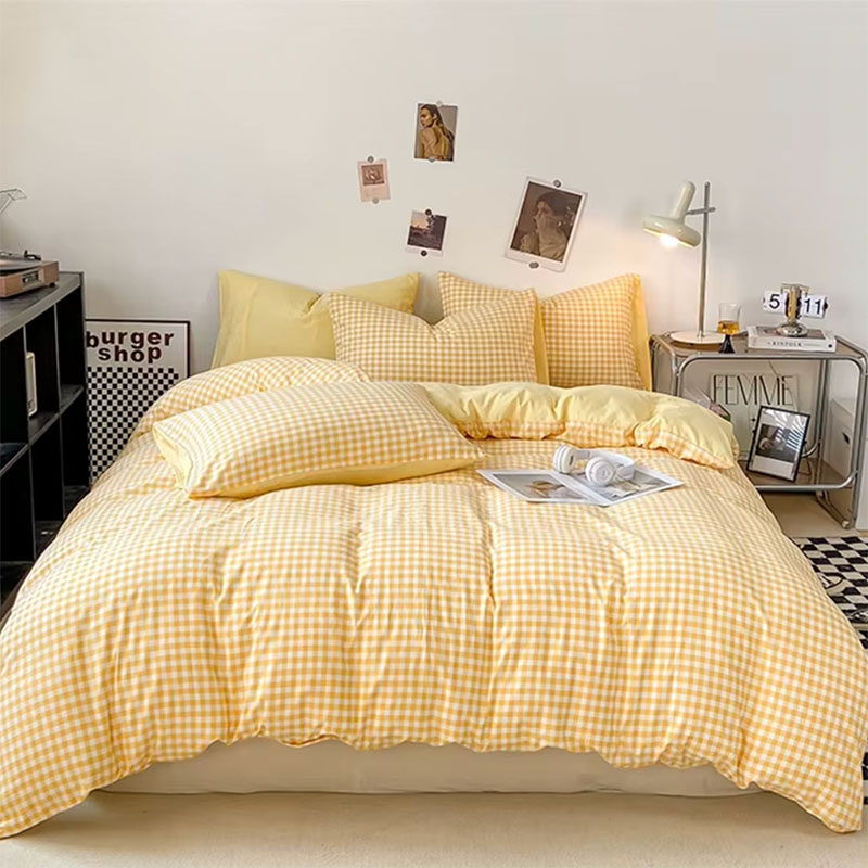 Housse De Couette Motif Vichy Jaune En Microfibre vu de face
