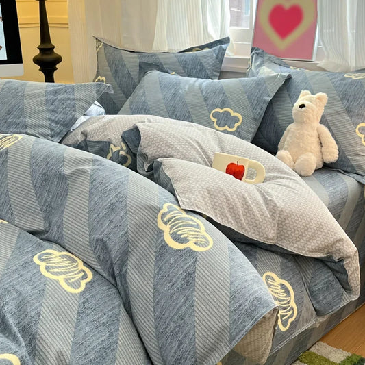 Housse De Couette Rayée Bleue Et Nuage