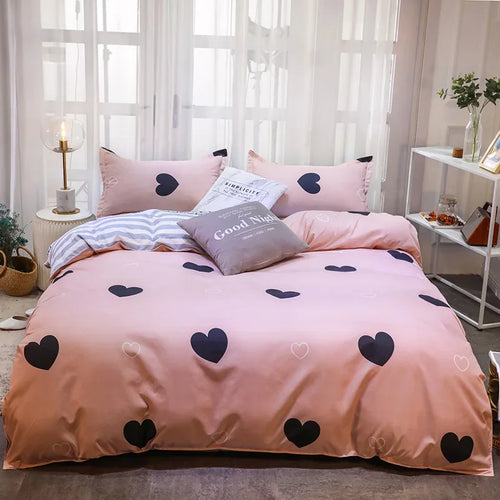 Housse de couette romantique avec cœurs roses sur fond pastel